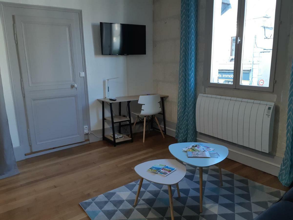 Joli T2 proche gare, hyper-centre et marais, 1 à 2 personnes, WIFI Bourges Exterior foto